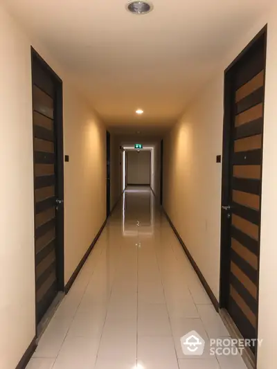  1 Bedroom Condo at The Amethyst Sukhumvit 39-2