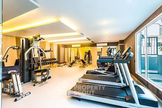 Fully Furnished 2 Bedrooms Apartment at RESIDENCE 187 Serviced Apartment Sukhumvit 7-4