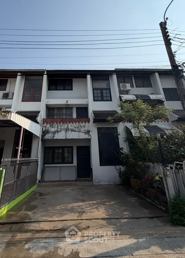 image_rental-30452784