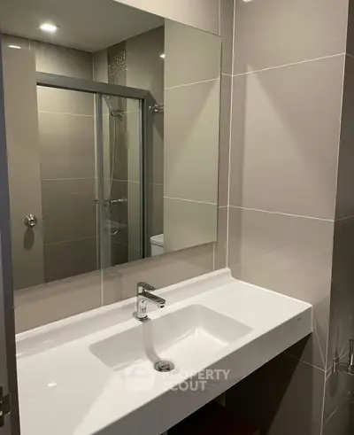 37f4402af45ef6dffdc68fd17dc97376.jpg