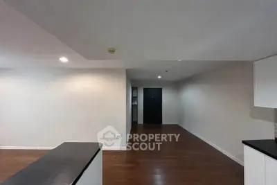 image_rental-31378000