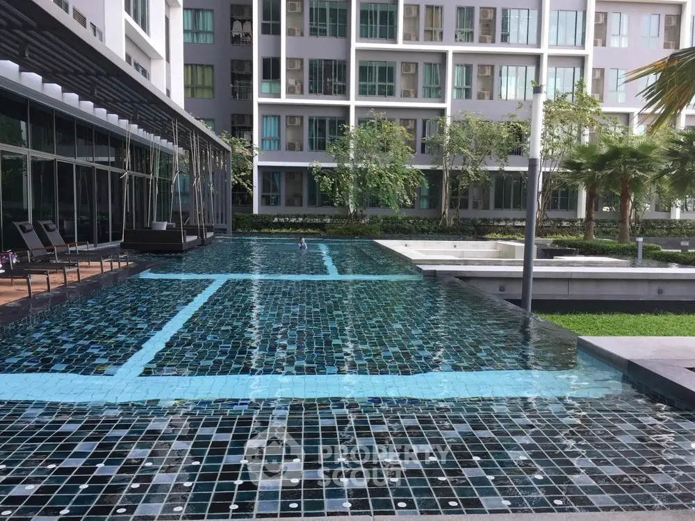  1 Bedroom Condo at Ideo Mobi Charan Interchange-2
