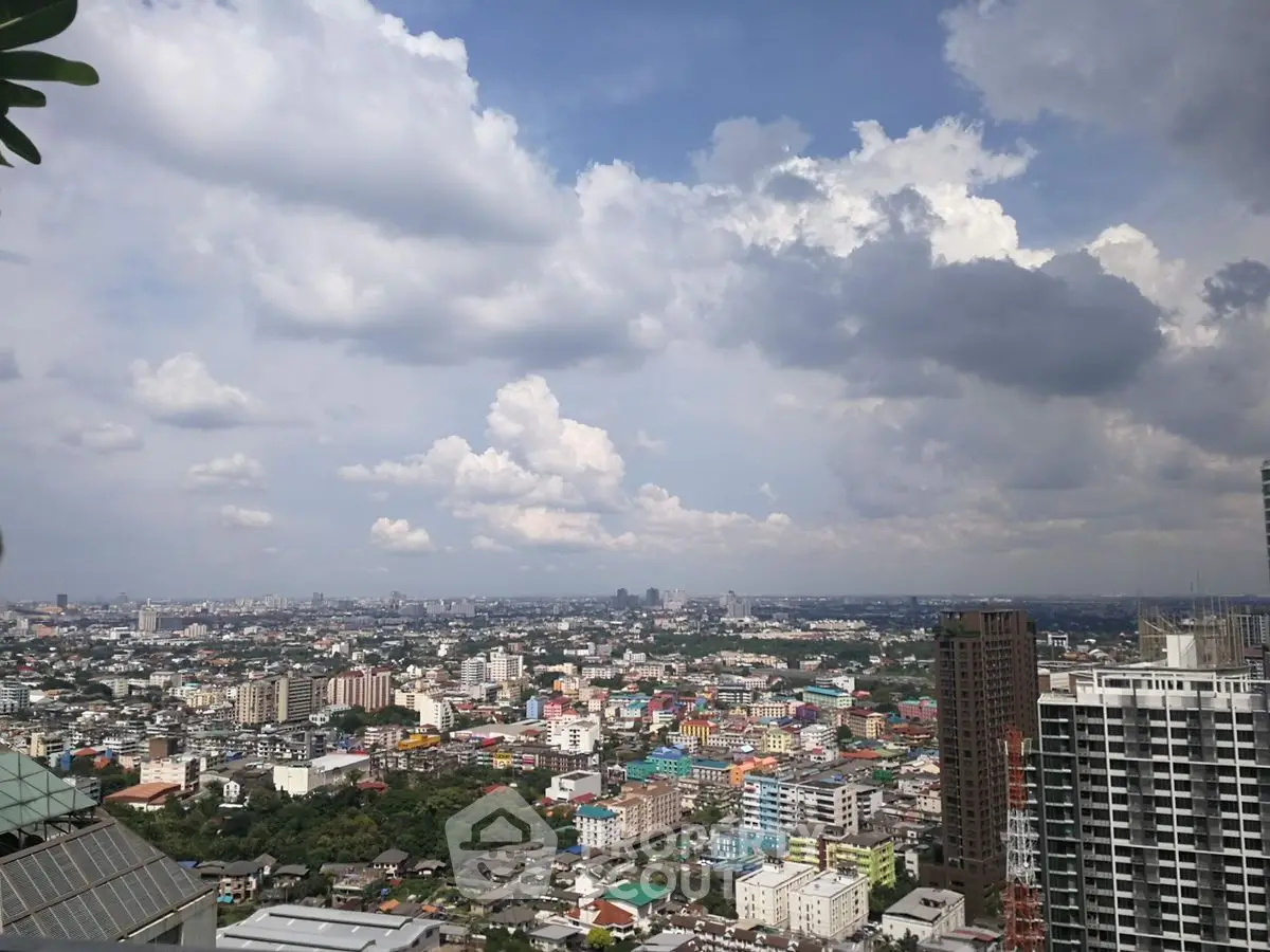 Stunning cityscape view with vibrant skyline and lush greenery, perfect for urban living enthusiasts.