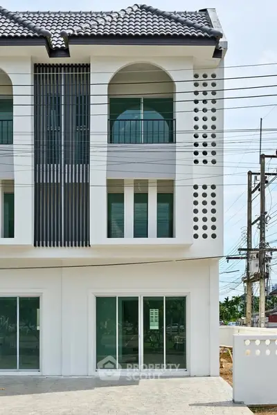 image_rental-27057809