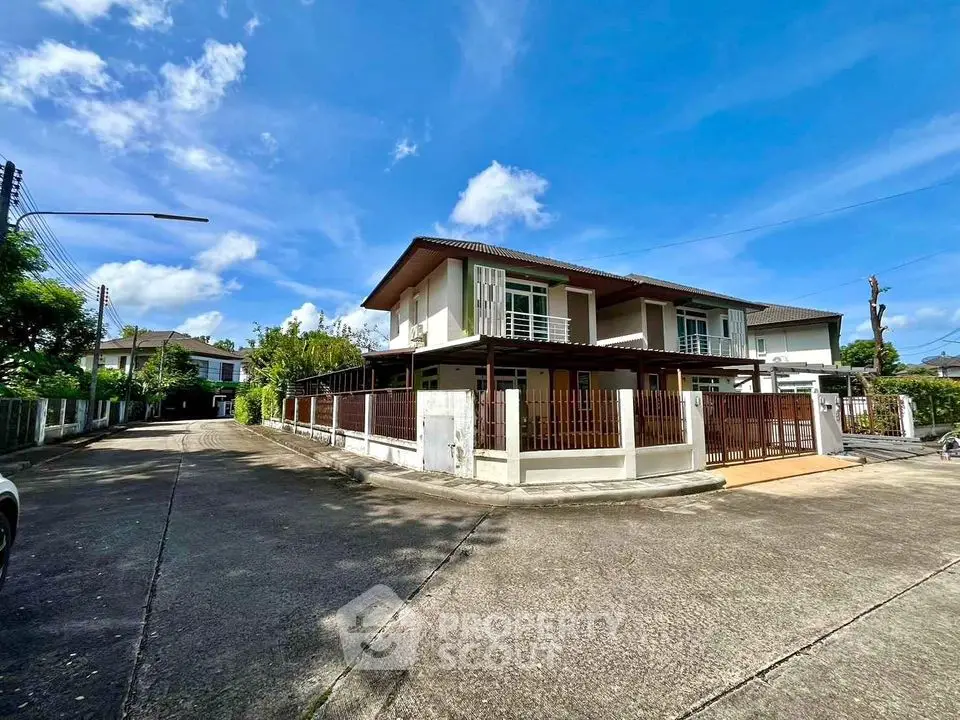 Charming corner unit house with spacious balcony and modern design in a serene neighborhood.