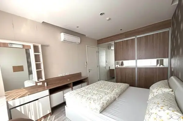 image_rental-30908878