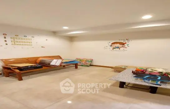 image_rental-12883780
