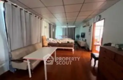 Screenshot 2568-11-19 at 15.13.58.jpg