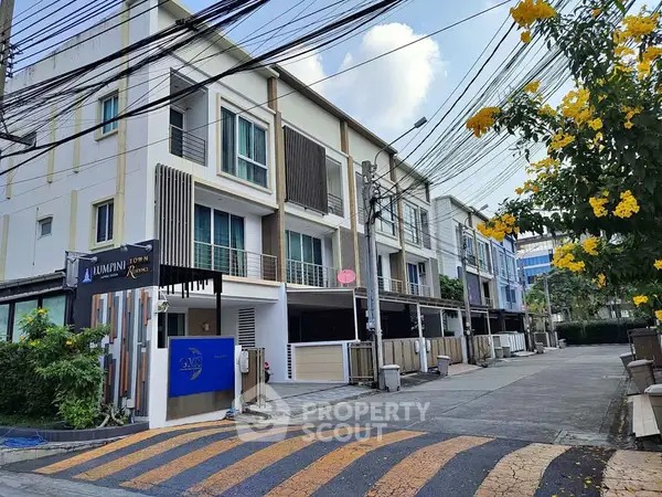 image_rental-31435418