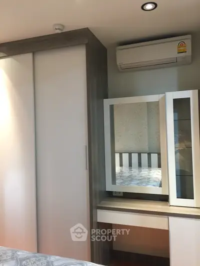  1 Bedroom Condo at The President Sathorn Ratchapruek 3-3