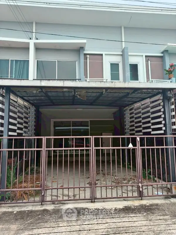 image_rental-29271850