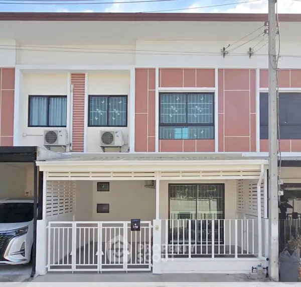 image_rental-27863066