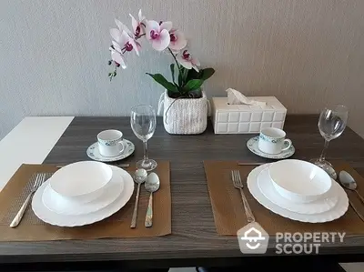  1 Bedroom Condo at Chewathai Phetkasem 27-5