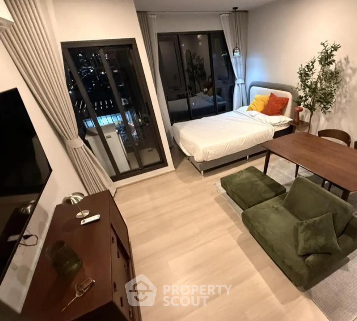 Screenshot 2568-11-07 at 21.00.07.jpg