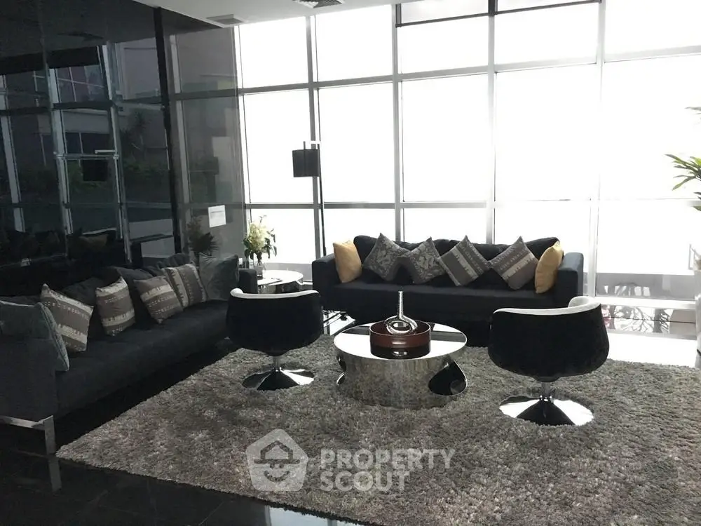  1 Bedroom Condo at Rhythm Sathorn-1