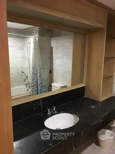  1 Bedroom Condo -3