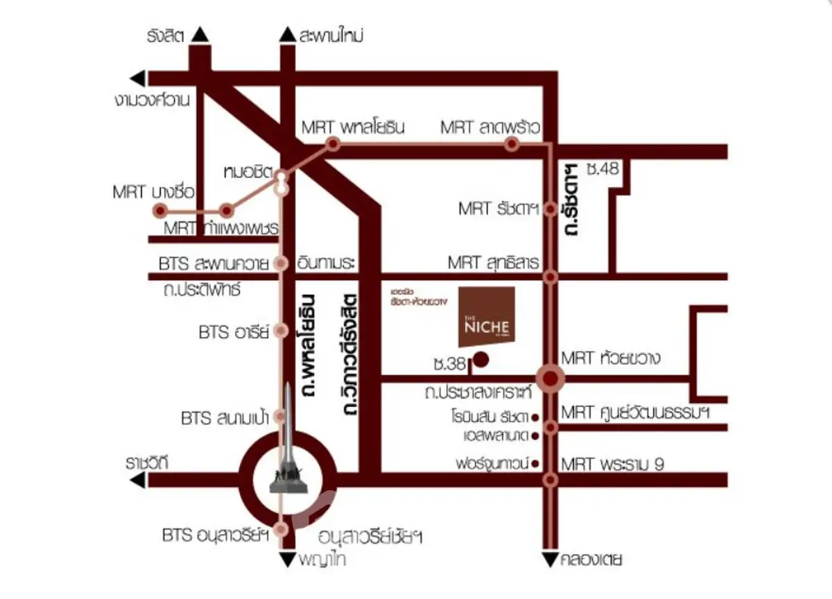 Detailed map showing MRT and BTS stations near a real estate property in Bangkok.