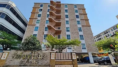 image_rental-37699415