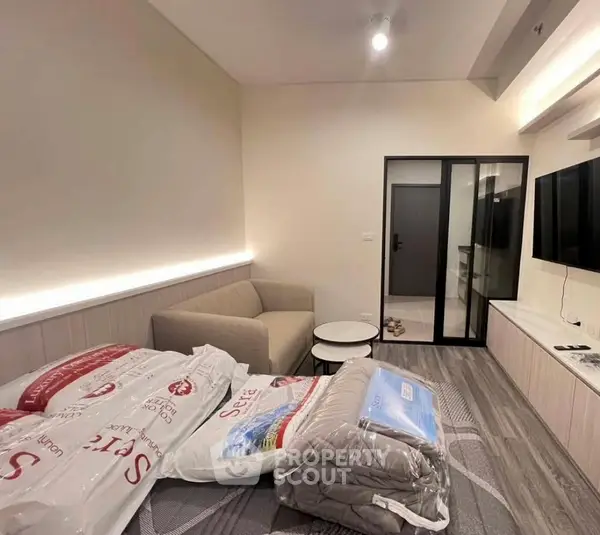 image_rental-30082072