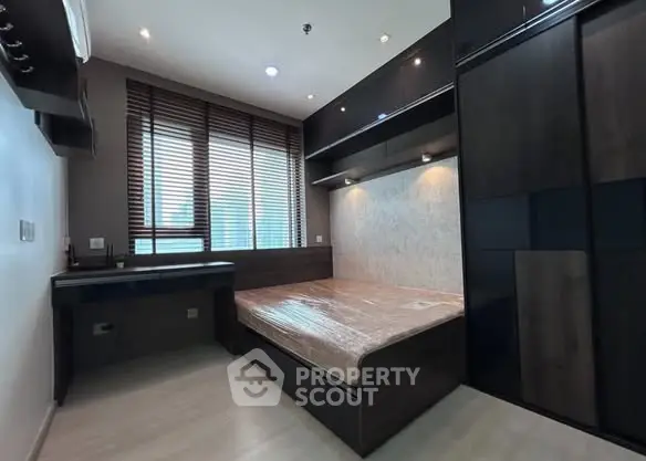 image_rental-30008853