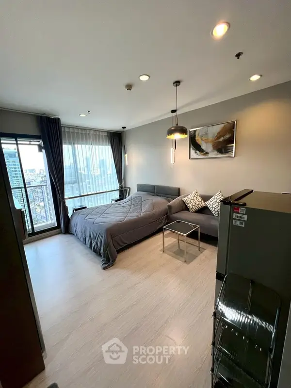 image_rental-30492010