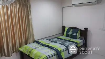  3 Bedrooms Condo at Country Complex Bangna-5