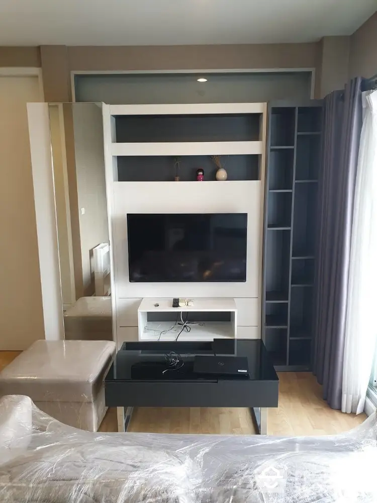  1 Bedroom Condo at The Parkland Taksin Thapa-1