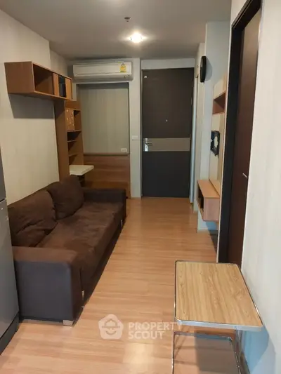  1 Bedroom Condo at Rhythm Sathorn-8