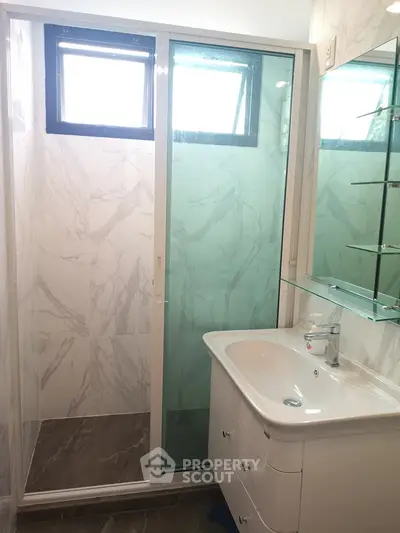  2 Bedrooms Condo at Le Rich Aree Station-10