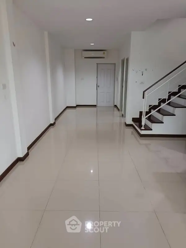 image_rental-23855318