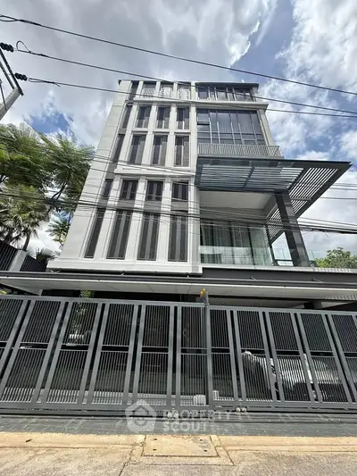 image_rental-26709942