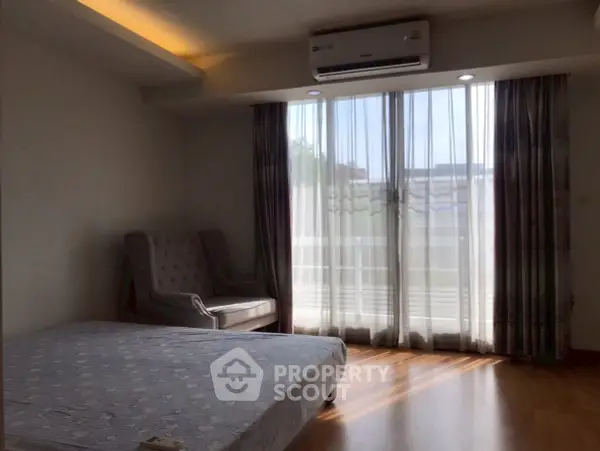 image_rental-28944147