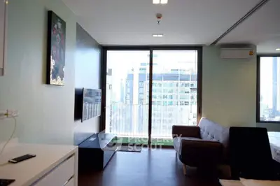  1 Bedroom Condo at Nara 9 Sathorn Narathiwas-2