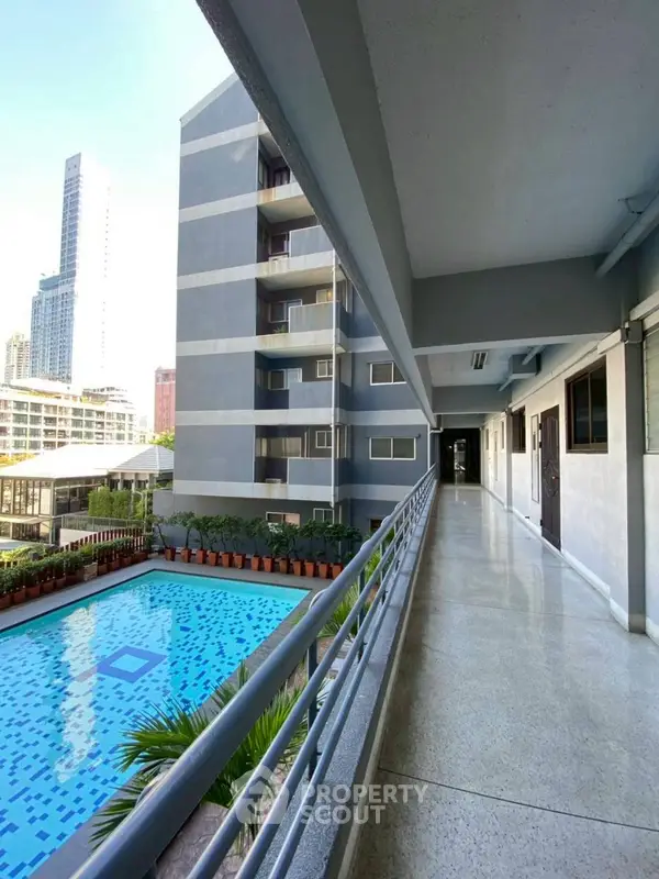 image_rental-27690456