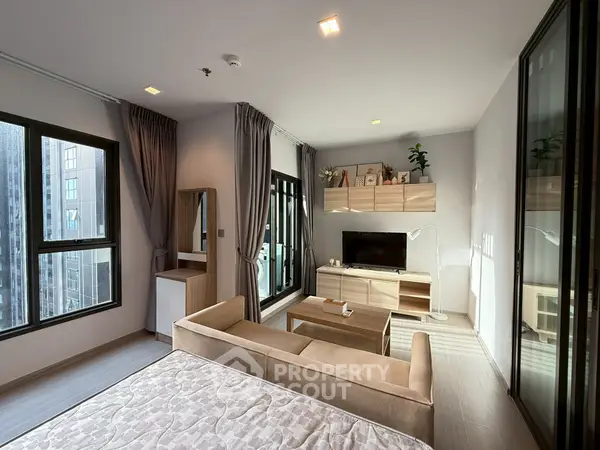 image_rental-25985947