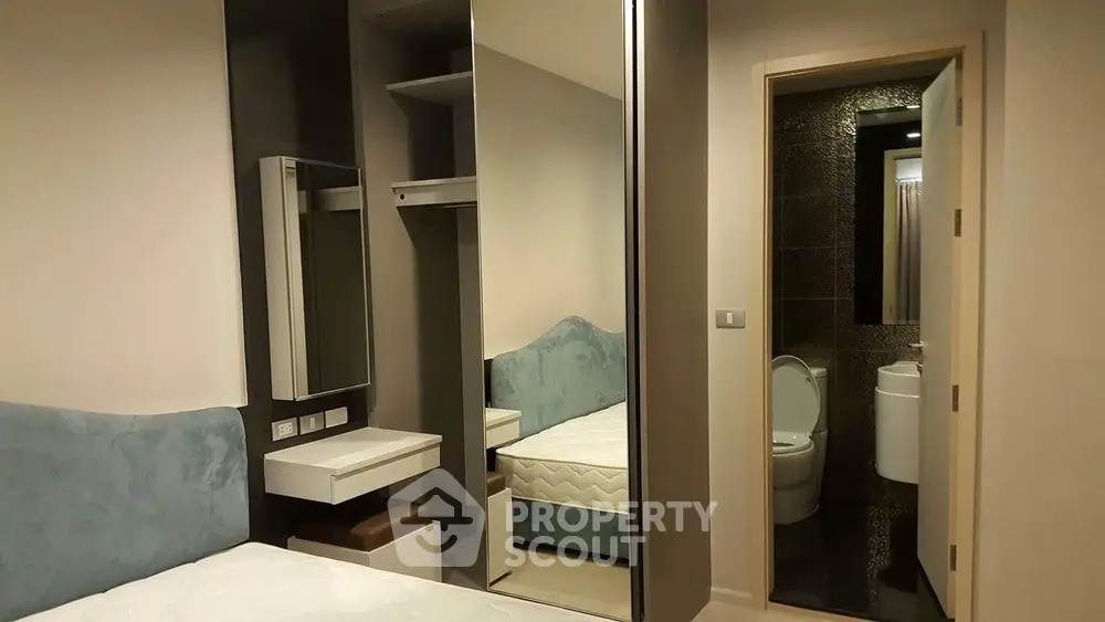  1 Bedroom Condo at Rhythm Sukhumvit 36 38-1