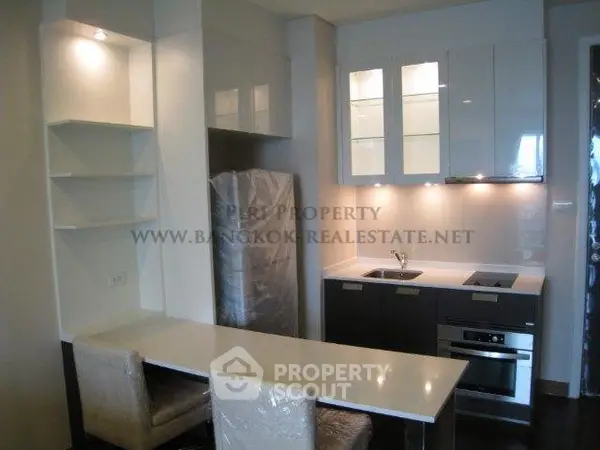 image_rental-5255478