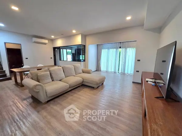 image_rental-27858461