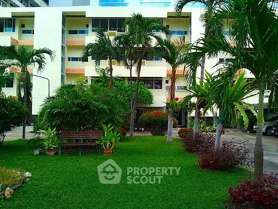 Fully Furnished 2 Bedrooms Apartment at Undefined-1