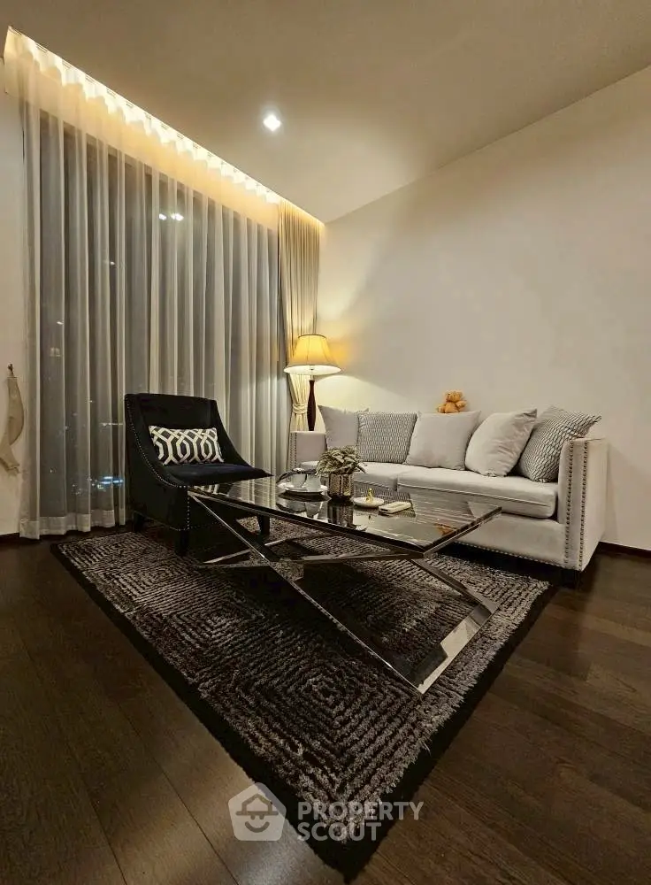 Elegant living room with modern decor and cozy ambiance